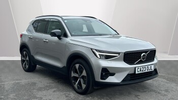 Volvo XC40 2.0 B4P Ultimate Dark 5dr Auto Petrol Estate